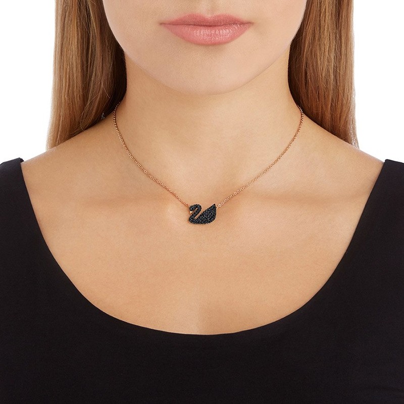Collier Femme Swarovski Iconic Swan noir doré rose 5204134