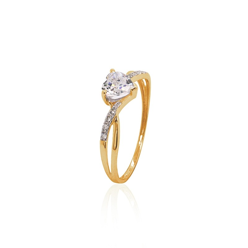 Bague Carador or jaune 375/000, oxyde de zirconium coeur