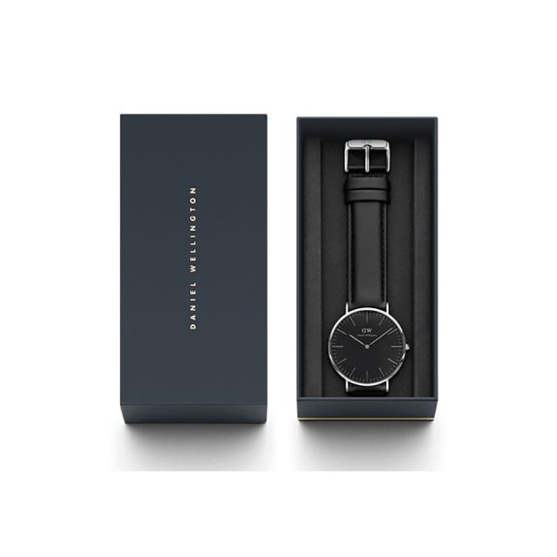 Montre argenté bracelet cuir noir Daniel Wellington