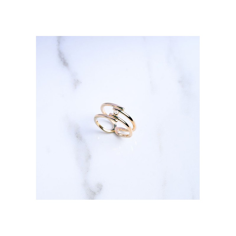 Bague évidence plaqué or et diamant de la marque La Garçonne