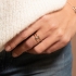 Bague évidence plaqué or et diamant de la marque La Garçonne