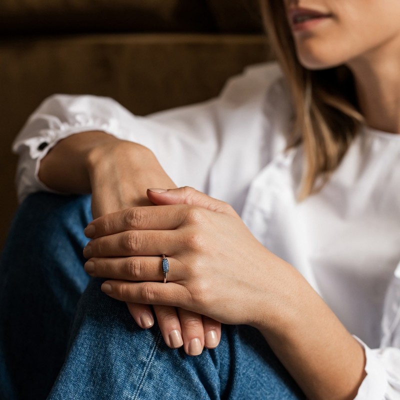 BAGUE EN ARGENT 925/000 RHODIE ET OXYDE DE ZIRCONIUM BLEU