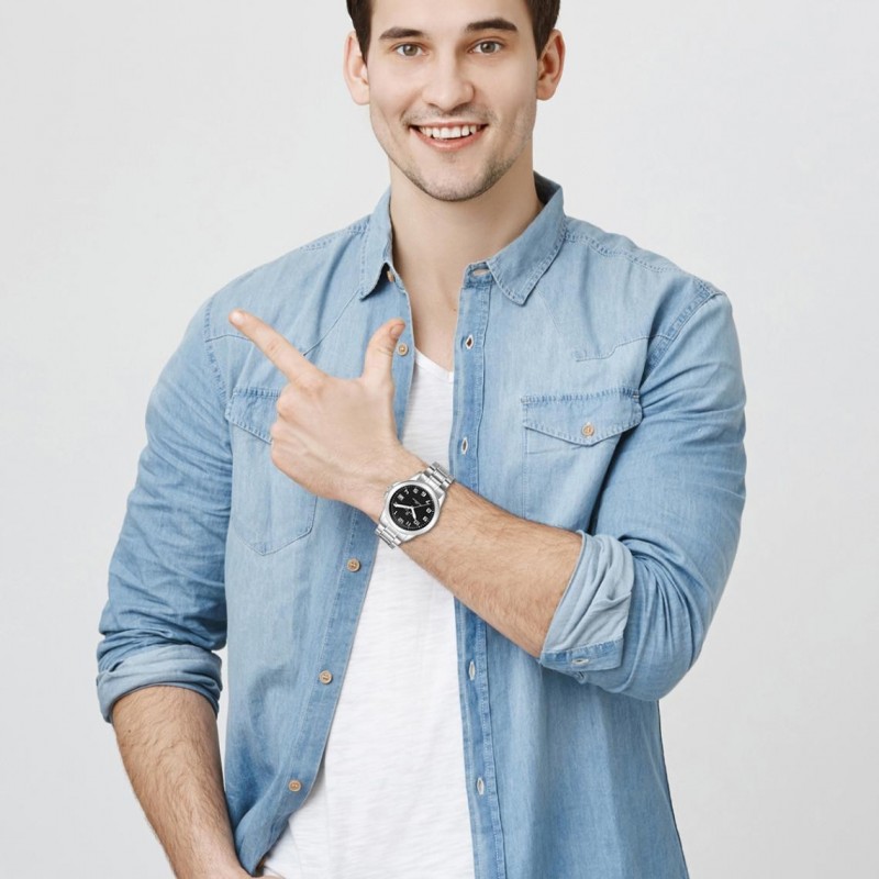 Montre homme Certus bracelet argenté cadran noir