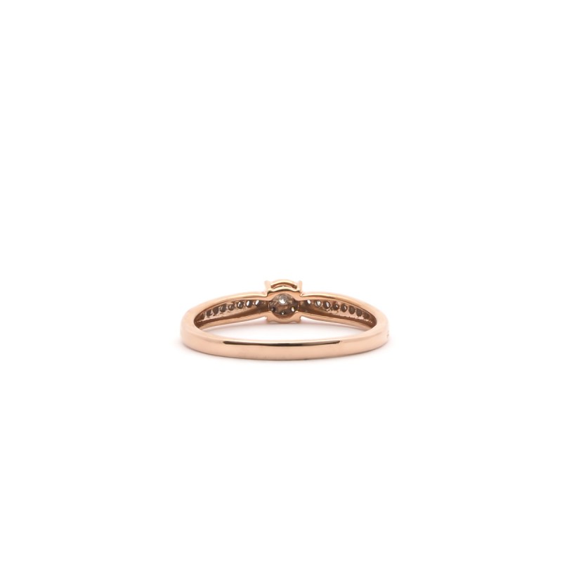 BAGUE SOLITAIRE ACCOMPAGNEE OR DORE ROSE 375/000 DIAMANTS