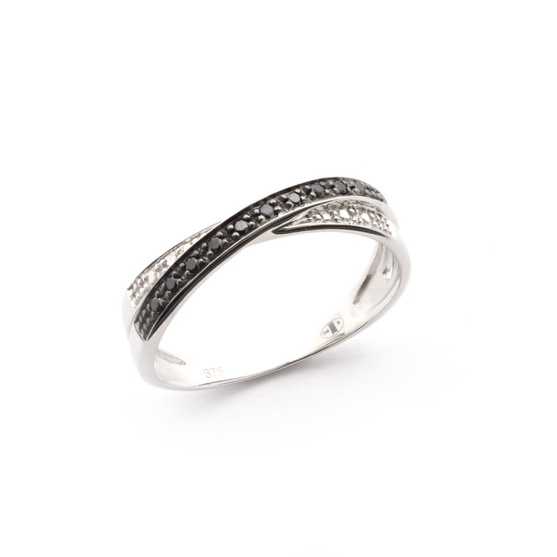 Bague anneaux croisés Carador en or blanc 375/000 et diamants noirs