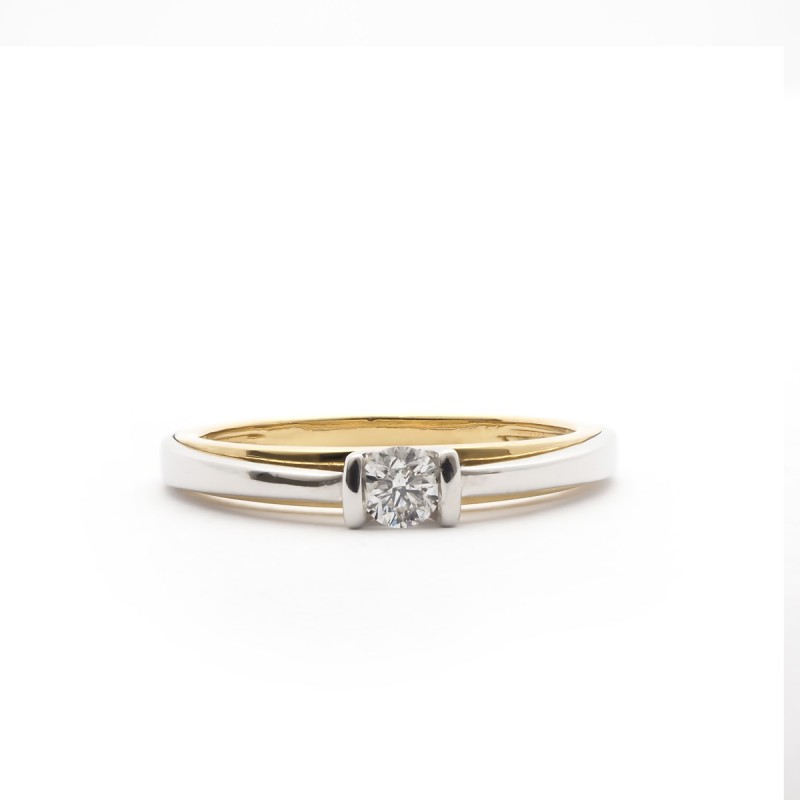 Bague or 750/000 et diamant 0.15 carats