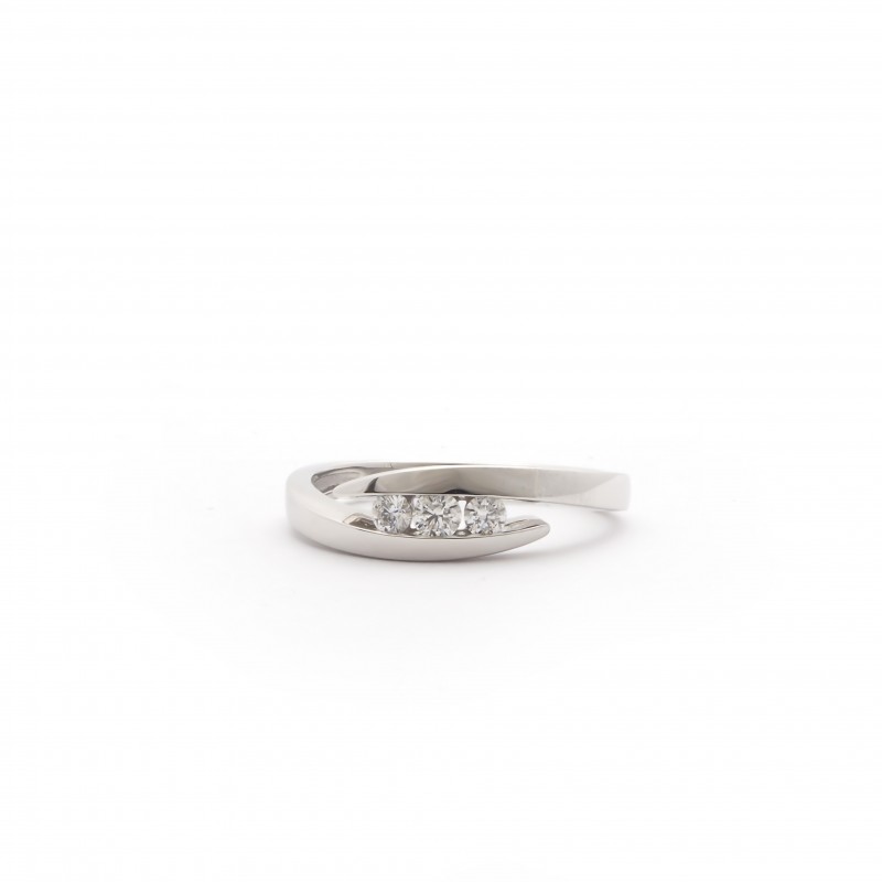 Bague Trilogie exquise Carador en or 750/000 et Diamants