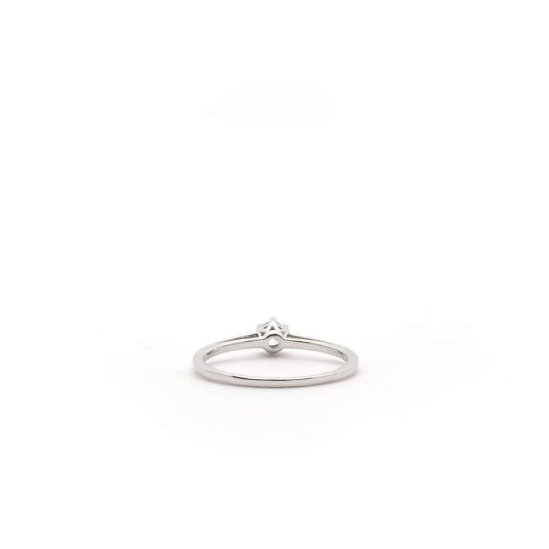 Bague solitaire Carador 6 griffes en or blanc 750/000 et diamant 0,18 cts