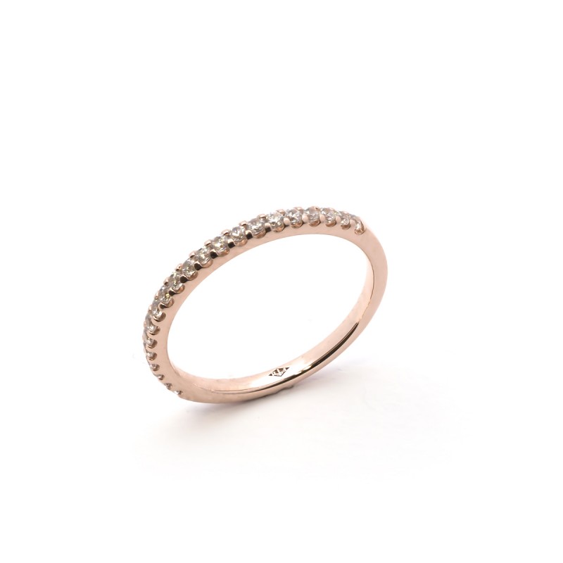 Alliance Carador de fabrication française en or rose 750/000 et diamants