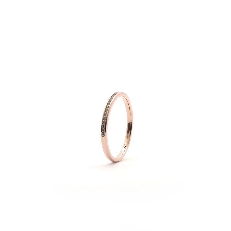 Alliance Carador de fabrication française en or rose 375/000 et diamants