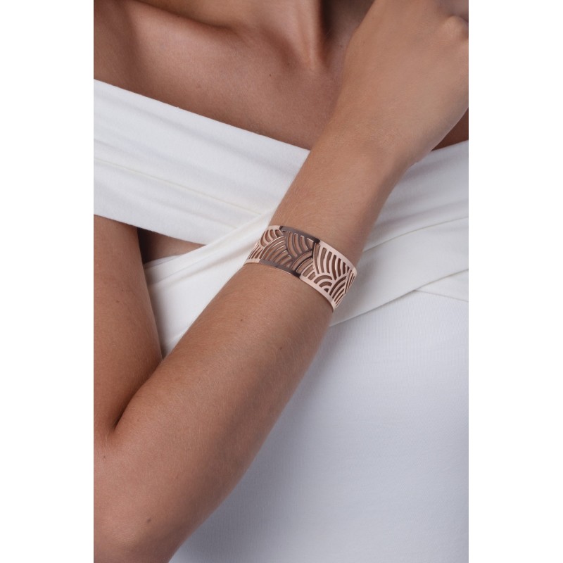Bracelet manchette Amporelle motif ajouré en acier doré rose