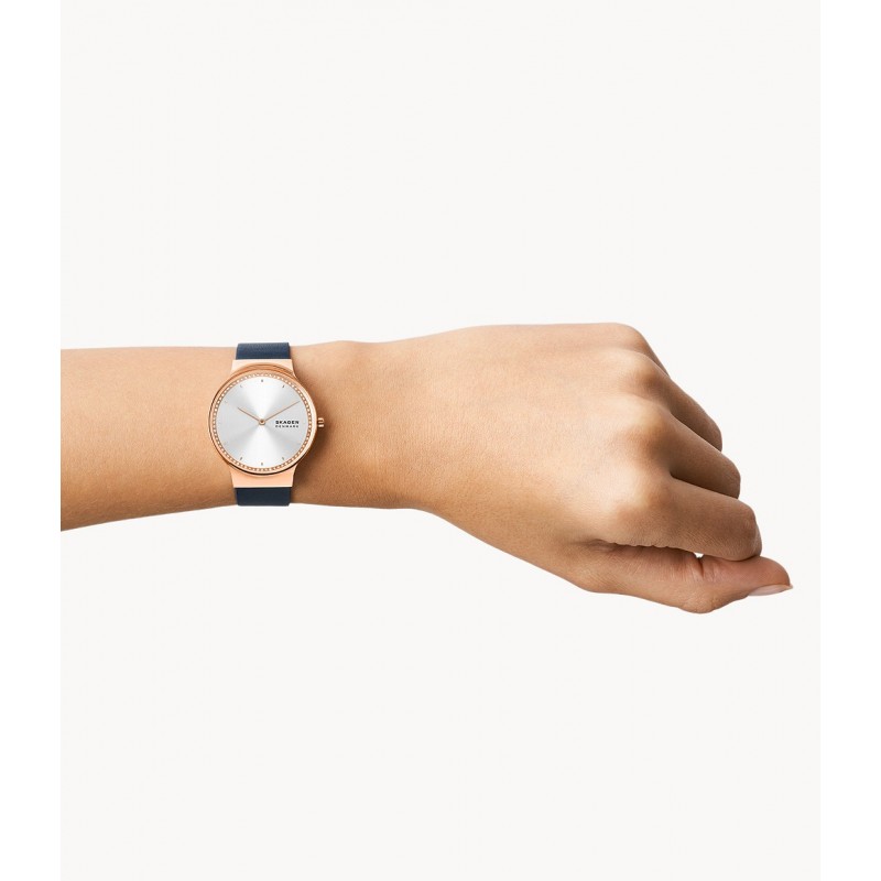 Montre Femme Skagen Freja cuir bleu