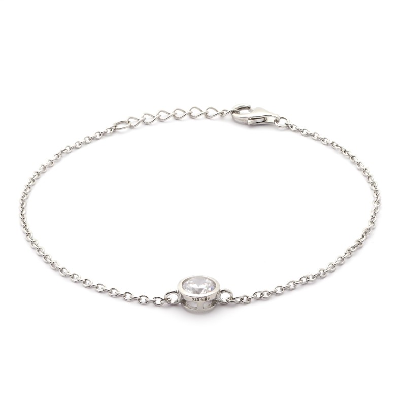 Bracelet en argent motif rond serti d'un oxyde de zircunium