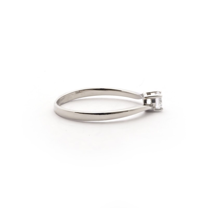 Bague solitaire Carador en argent 925/000 et oxyde de zirconium
