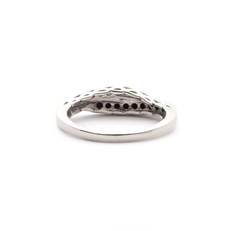 Bague double anneau serti d'oxydes de zirconium noir et blanc