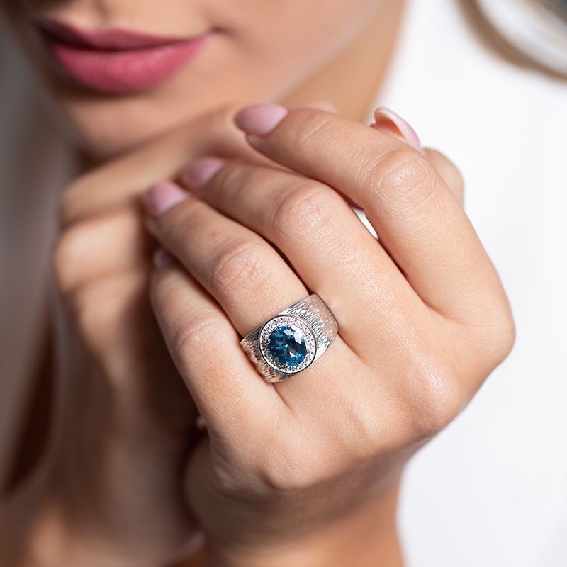 BAGUE FEMME GRIFFE ROUGE VICTORIA ARGENT 925/1000 ET OXYDE BLEU