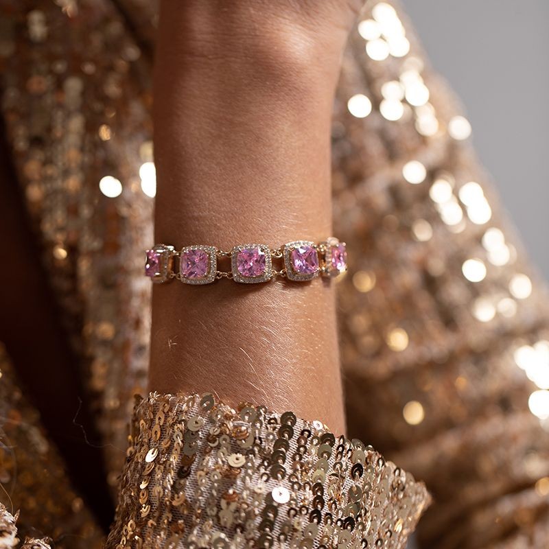 BRACELET FEMME GRIFFE ROUGE MARGARET PLAQUE OR ET OXYDES ROSES