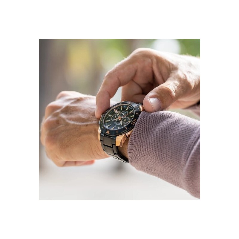Montre Festina Homme Bracelet en Acier Noir et Doré Rose
