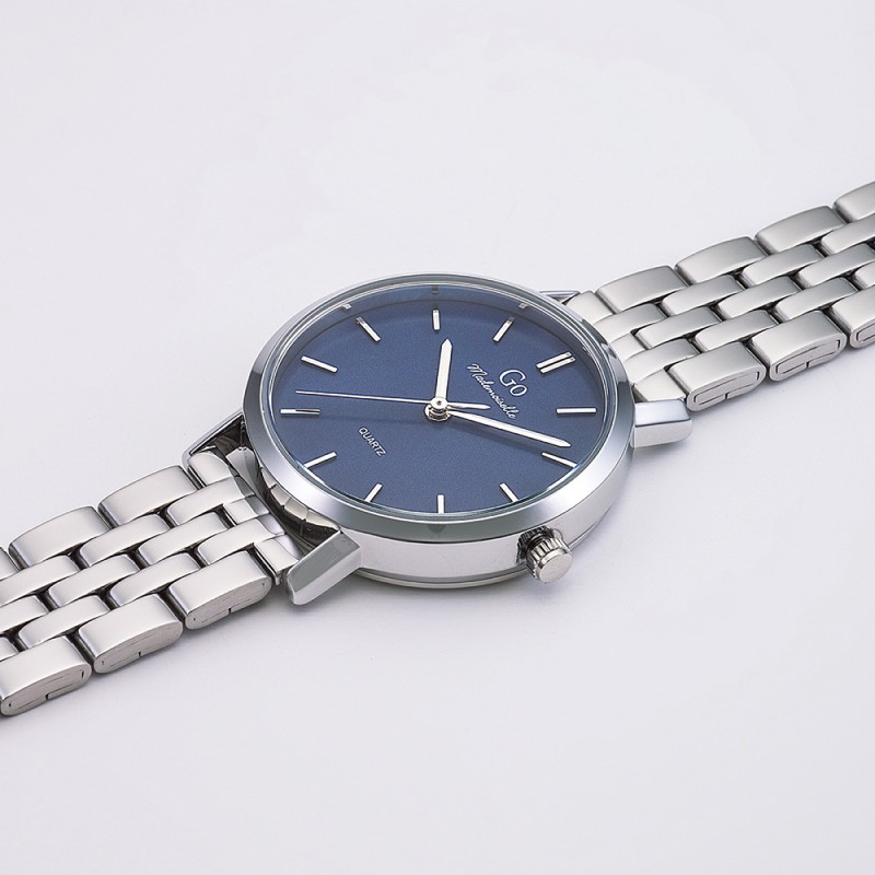Montre Femme GO  bracelet métal