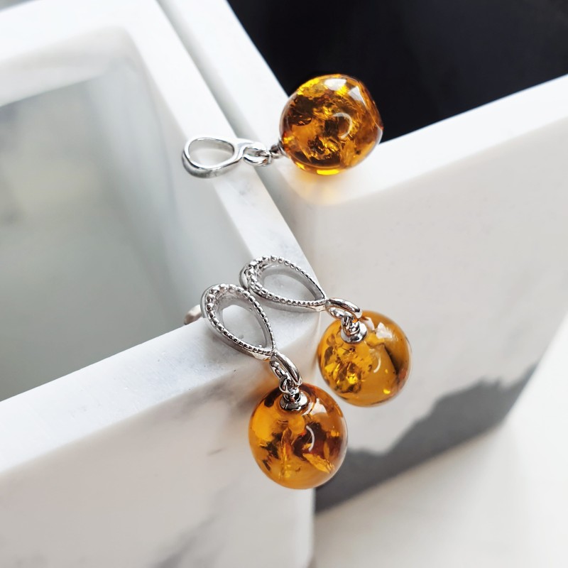 boucles d'oreilles pavé rond d'ambre couleur cognac et argent 925/000