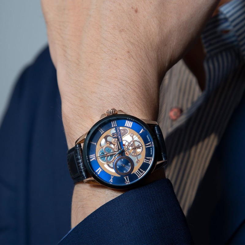 Montre Montignac  bracelet en cuir bleu