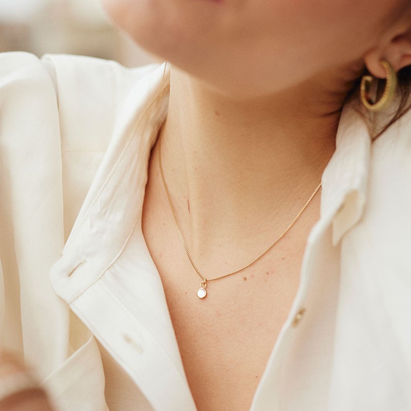 COLLIER FLOWERS FOR ZOE COURMAYEUR NACRE EN ARGENT DORE ET NACRE