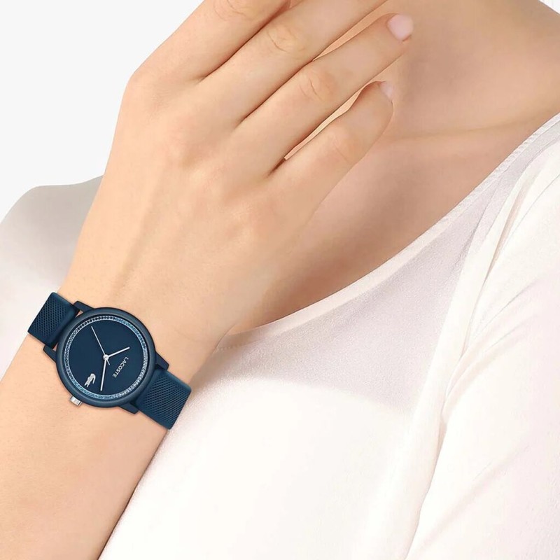 MONTRE LACOSTE FEMME SILICONE BLEU AVEC STRASS