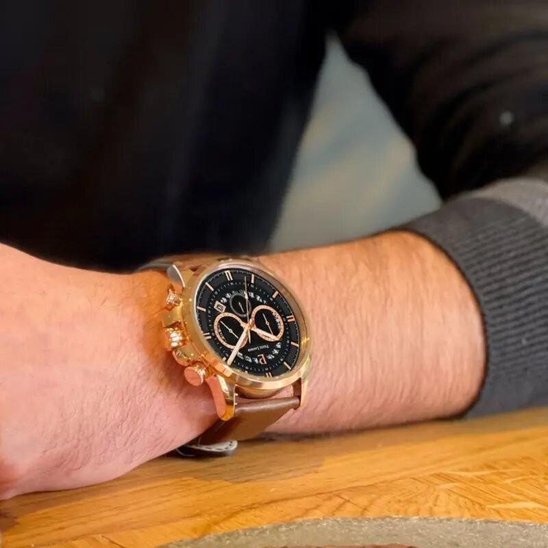 Montre Homme Pierre Lannier Collection Sentinelle cadran noir chronographes bracelet cuir marron