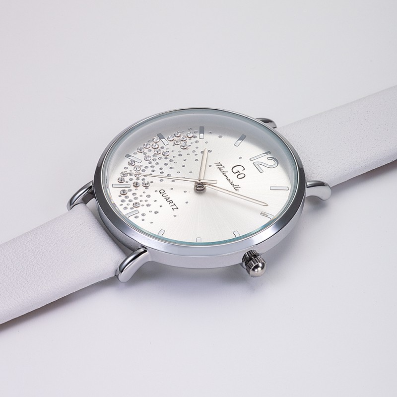 MONTRE GO GIRL ONLY BRACELET CUIR BLANC BOITIER ARGENTE CADRAN ARGENTE AVEC STRASS