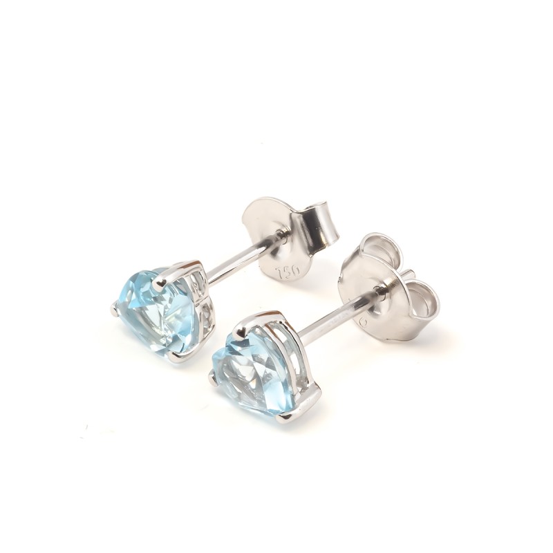 BOUCLES D'OREILLES CLOUS CARADOR EN OR BLANC 750/000 ET TOPAZE FORME COEUR