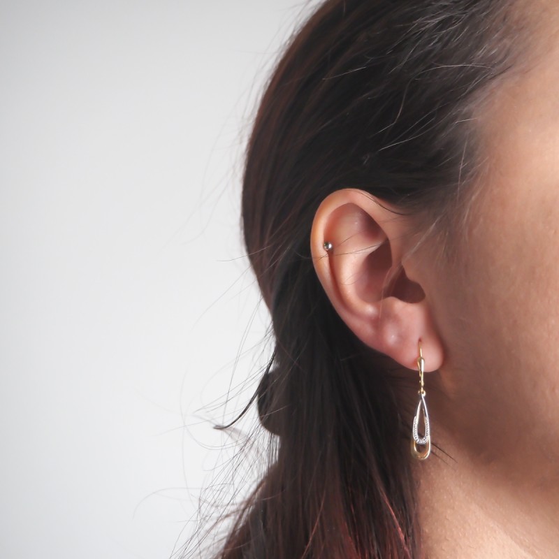 Boucles d'oreilles dormeuses femme carador en or bicolore 750/000 et diamants