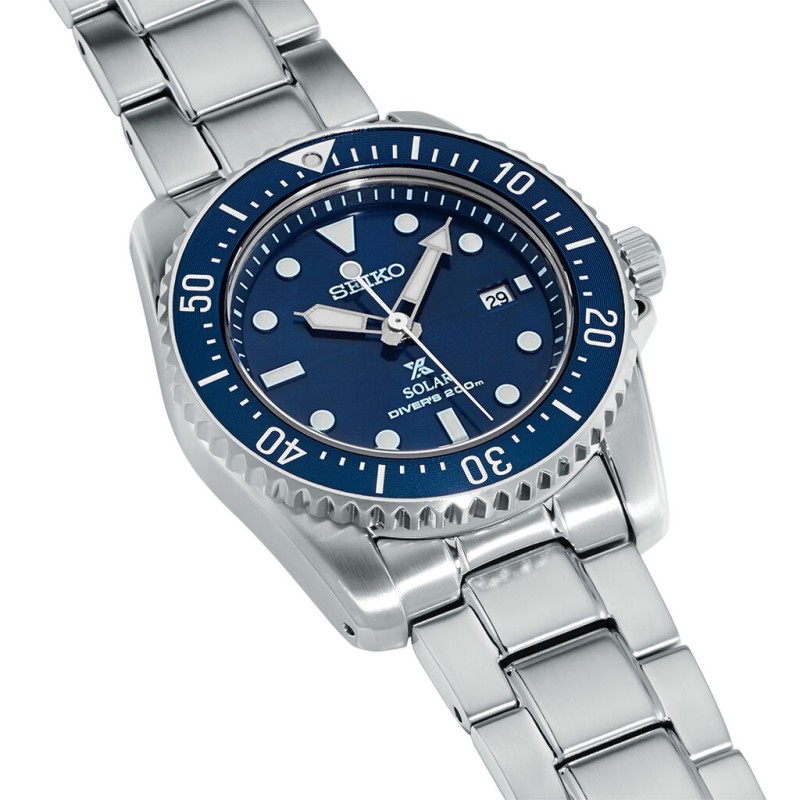 Montre Homme Seiko Prospex bleu  Mouvement  Quartz Solaire