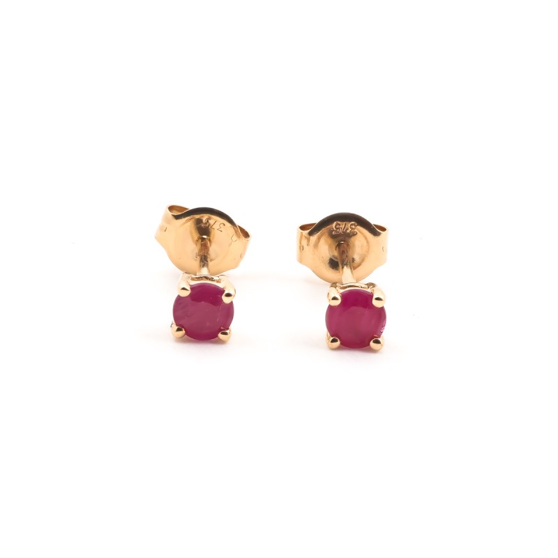 Boucles d'oreilles Carador clous Or jaune 375/000 et Rubis 0.30 cts