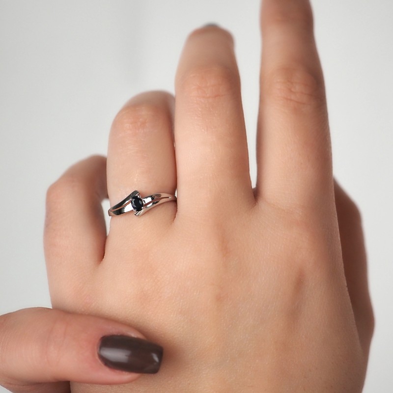 Bague Carador Saphir 0.25 cts et or blanc 375/000