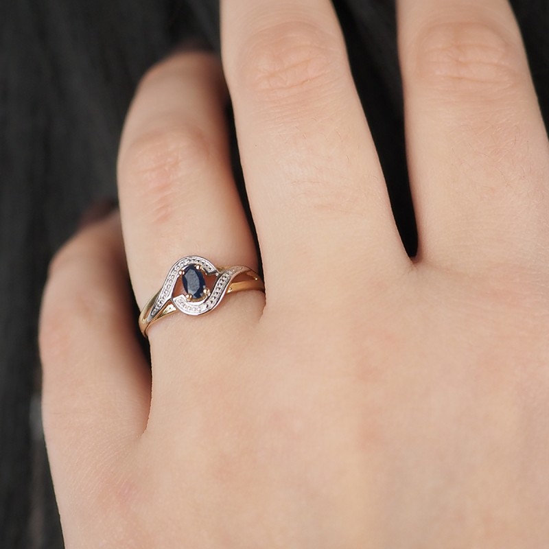 Bague Carador vintage or jaune 375/000, diamant et saphir