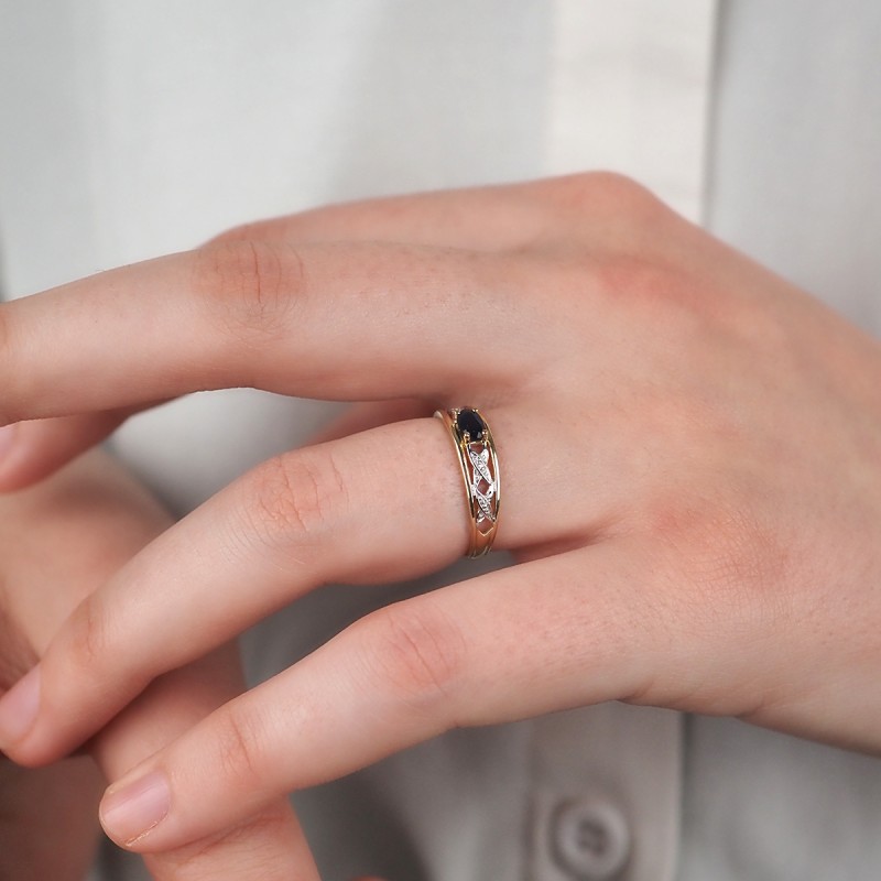 Bague Carador or jaune et blanc 375/000 et Saphir 0.35 cts