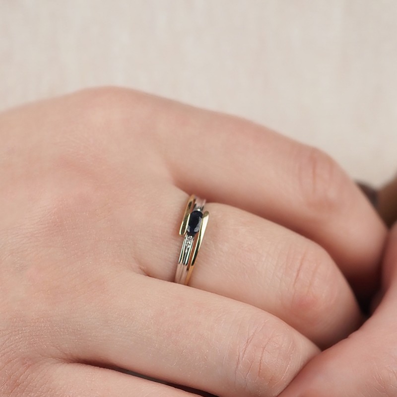 Bague Carador or jaune et blanc 375/000 et saphir 0.50 cts