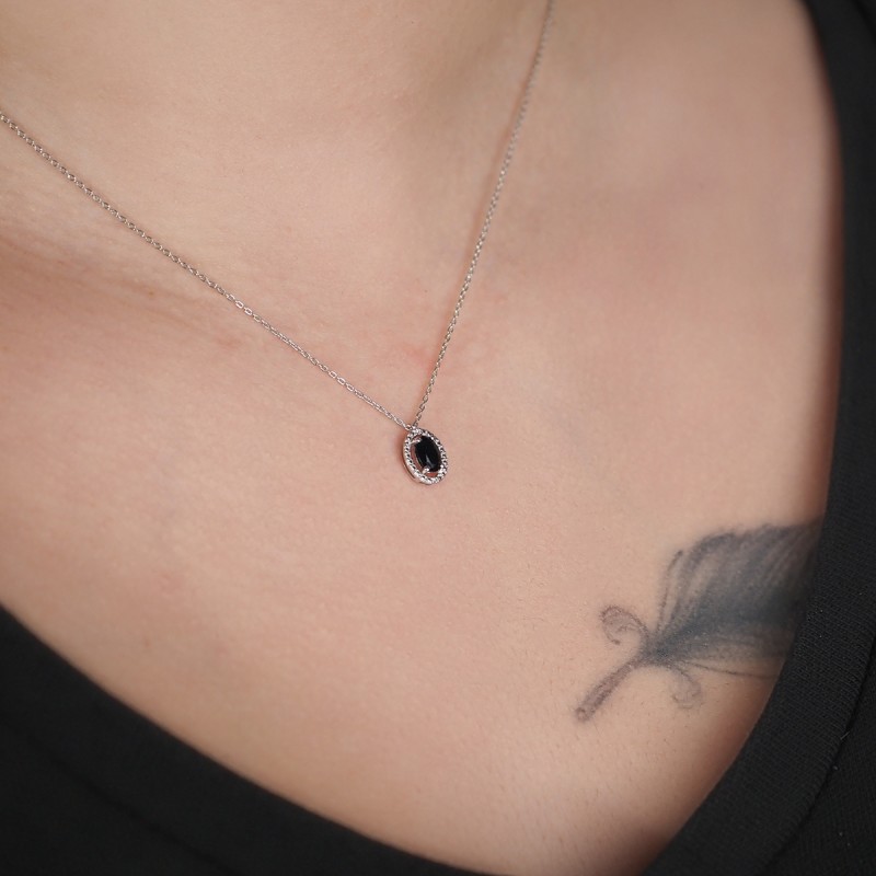 Collier Carador Or blanc 375/000, Saphir et Diamants