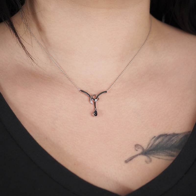 Collier Carador Or blanc 375/000 et Saphir