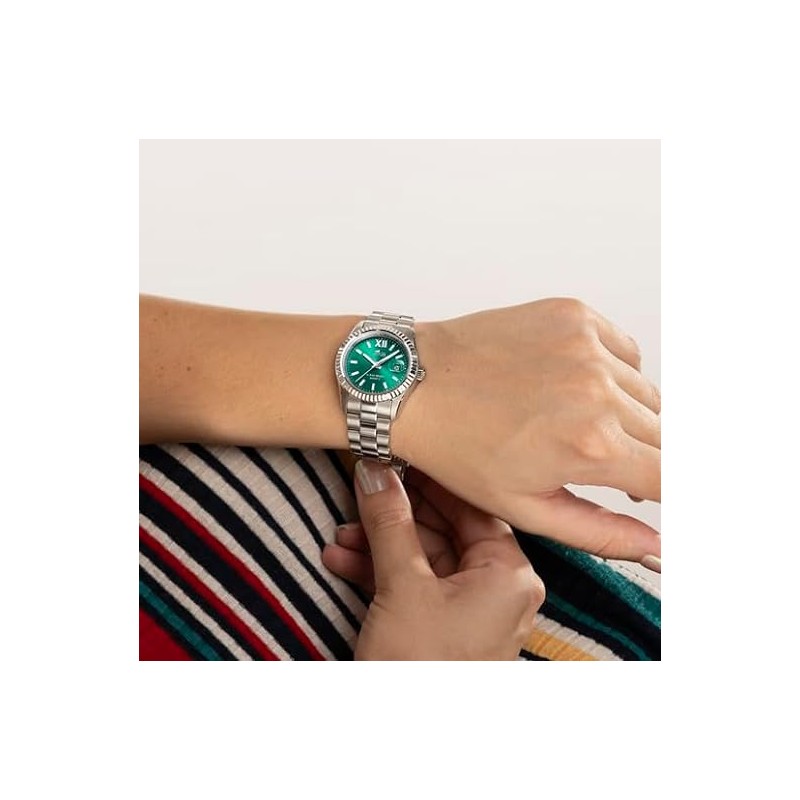 Montre Lotus femme bracelet acier argente fond vert