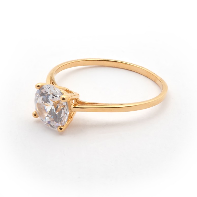 Bague solitaire  Carador en or jaune 375/000 et oxyde de zirconium serti 4 griffes