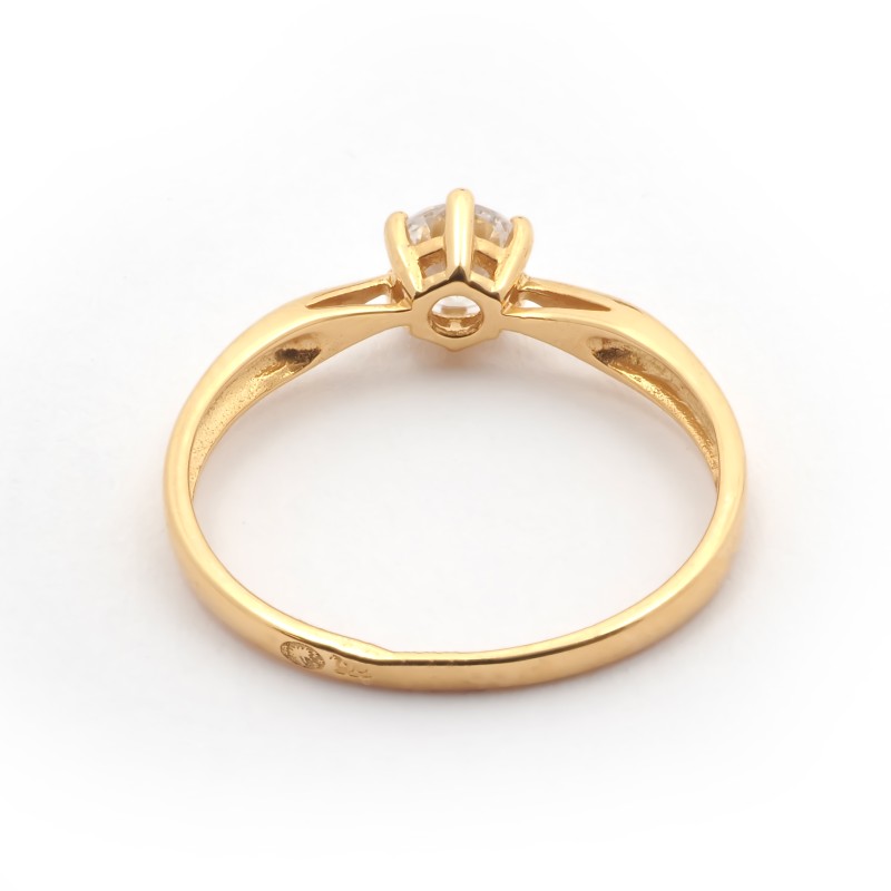 Bague solitaire femme Carador Or 375/000 et Oxyde de zirconium