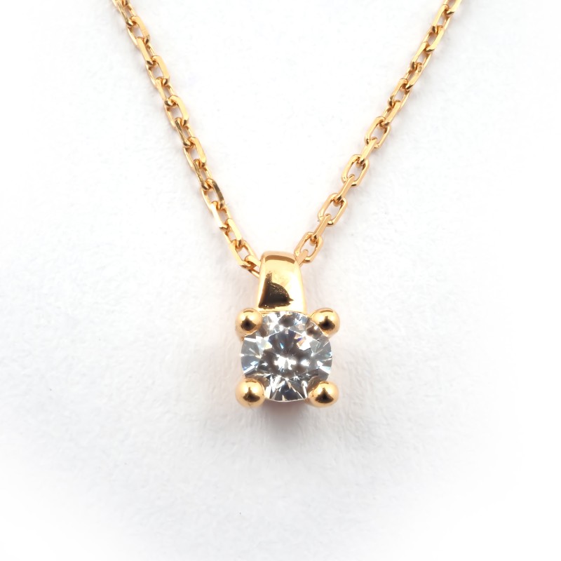Collier Solitaire Carador en or jaune 375/000, oxyde de zirconium de 3mm serti 4 griffes