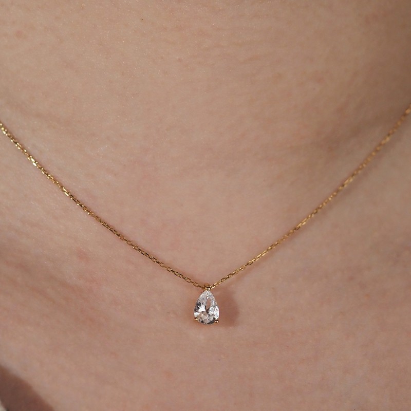 Collier Solitaire Carador en or jaune 375/000, oxyde de zirconium serti