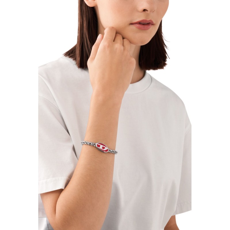 Bracelet Mixte Diesel en acier argenté et émail rouge motif "D"
