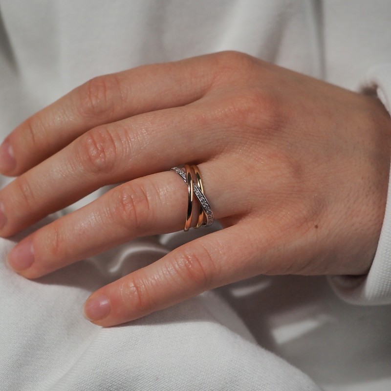 Bague en or 750/000 et diamants 0.44 carats