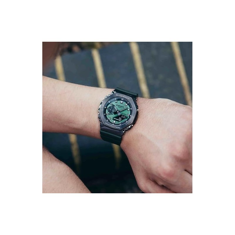 Montre Homme Casio G-SHOCK en résine verte