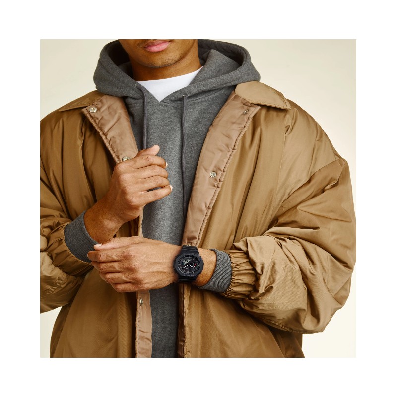 Montre solaire Homme Casio G-SHOCK en résine noire