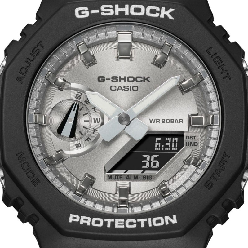 Montre Homme Casio G-SHOCK en résine noire et cadran argenté