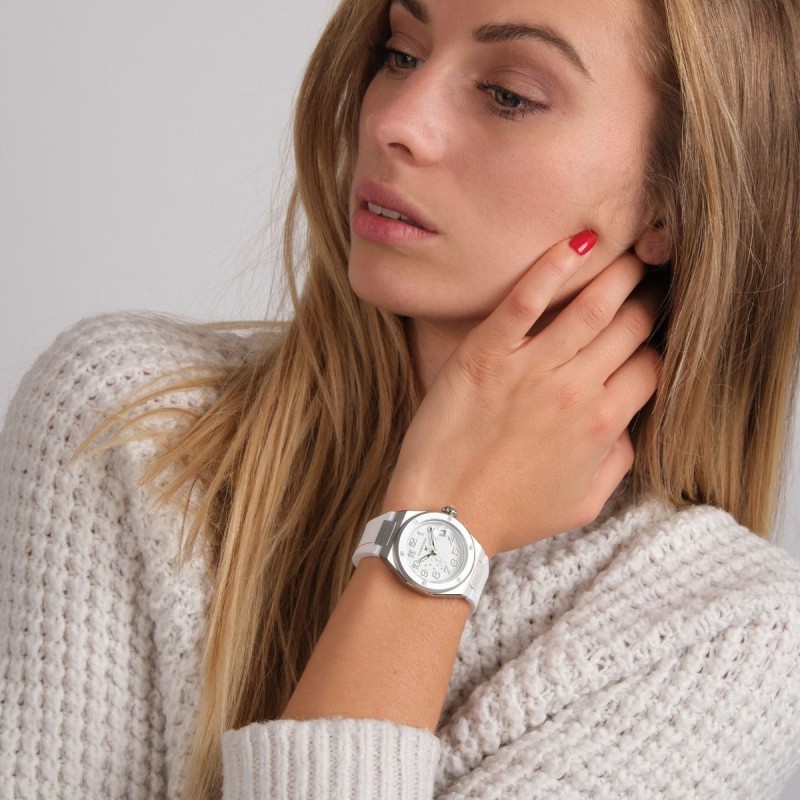 Montre KAB Femme Mauboussin en acier avec diamants et bracelet en silicone blanc